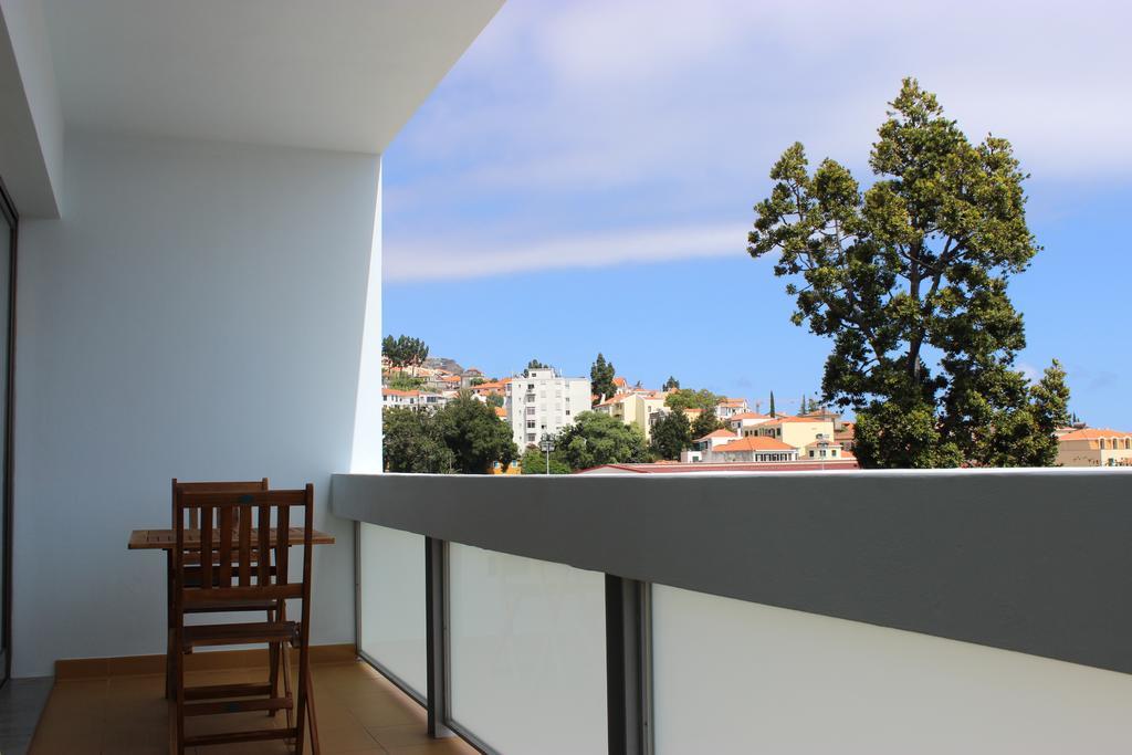 Mel Apartment Funchal  Rum bild